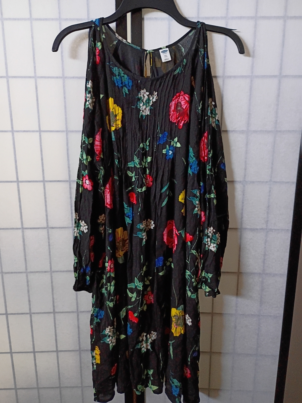 Old Navy Black Floral Long Sleeve Cold-Shoulder Dress